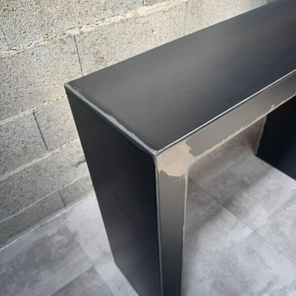Console metal brut