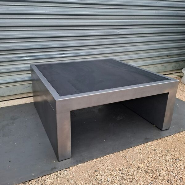 table basse style industriel