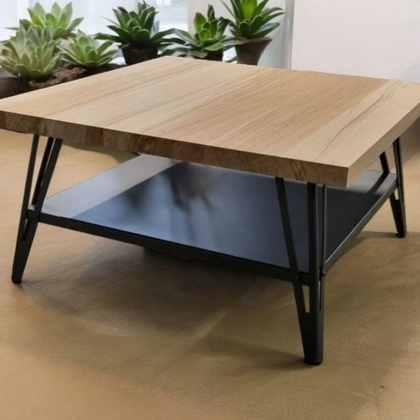 Grande table basse industriel carrée 'FYRKANT' bois finition Grande table basse industriel carrée 'FYRKANT' bois finition