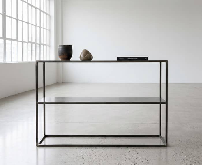 console-industrielle-etagere-acier-brut