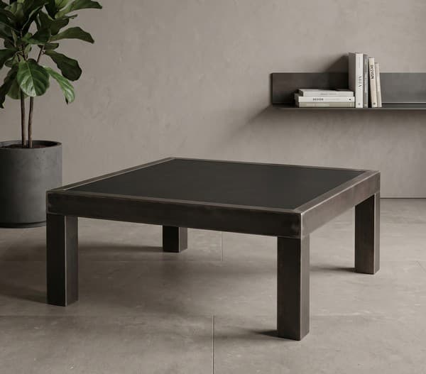 table basse acier brut design