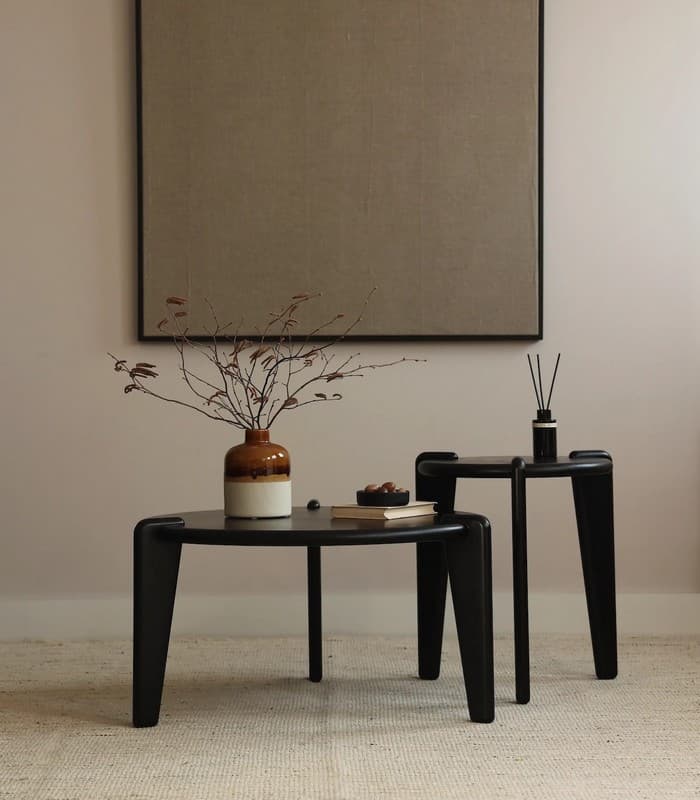 table basse ronde bois massif noir