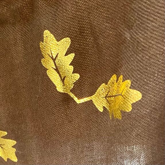 Grande écharpe carrée - Feuillage doré & nuances d'automne