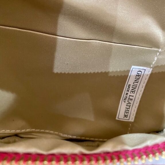 Banane en Cuir Fushia