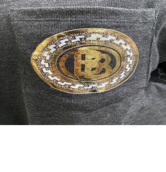 Pull avec poche motif doré