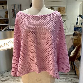 Pull ajouré col bateau