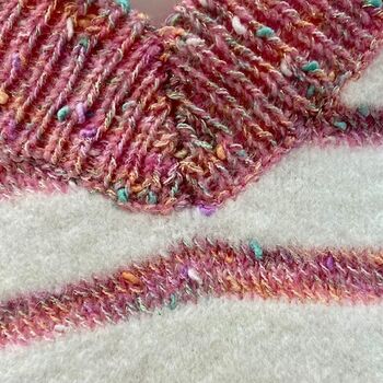 Pull court à rayures