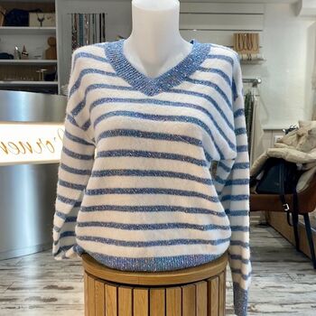 Pull court à rayures