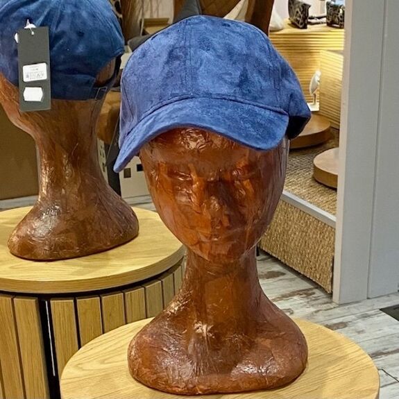 Casquette en Suédine Unie