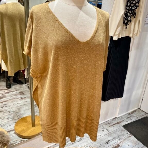 Pull sans manches col en lurex