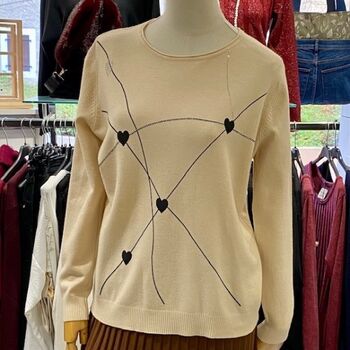 Pull fantaisie à coeurs