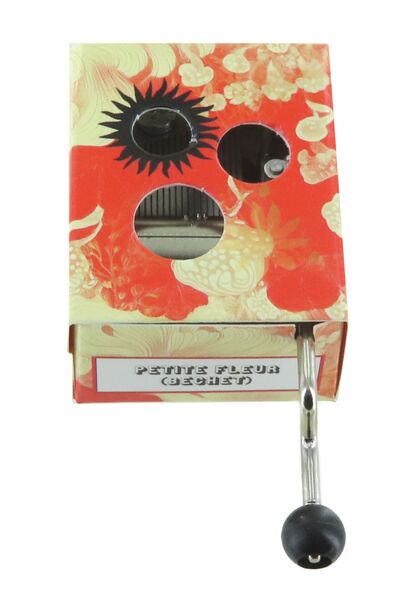 Caja de música de manivela de cartón ilustrado "Belle Lurette" - Referencia de esta caja de música de manivela: M0147.