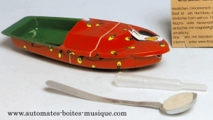 Jouet bateau pop-pop en métal, tôle et fer blanc agrafé : jouet en métal, tôle et fer blanc bateau pop-pop n°15172