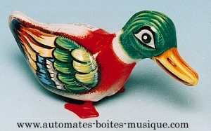 Collectable mechanical Tin Toy made of sheet metal and tin - Item # for this mechanical Tin Toy made of steel : 6017008