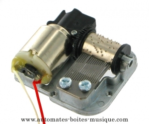 Electric musical mechanism : musical mechanism working with a 1,5 V battery.