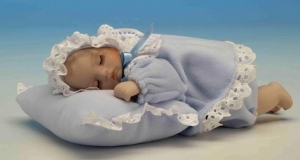 Automa musicale neonato di porcellana con meccanismo musicale tradizionale di carillon 18 note - Codice dell'automa musicale: 20225