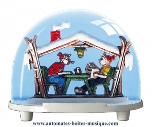 Traditional non-musical snow globe made of plastic without any 18 note musical mechanism - Item # for this non-musical snow globe made in Germany: 2627