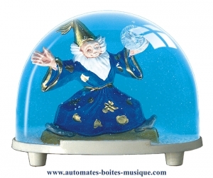 Sfera con neve classica non musicale fabbricata in Germania - Codice di questa sfera con neve non musicale : 3226