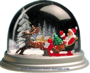 Sfera con neve classica non musicale fabbricata in Germania - Codice di questa sfera con neve non musicale : 3902018