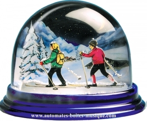 Sfera con neve classica non musicale fabbricata in Germania - Codice di questa sfera con neve non musicale : 3902013