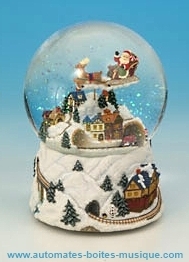 Christmas musical snow globe made of polystone with traditional 18 note musical mechanism - Item# for this Christmas musical snow globe : 47089