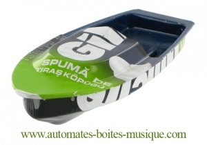 Juguete de colección de metal, chapa y hojalata : juguete barco pop-pop de metal doblado reciclado.