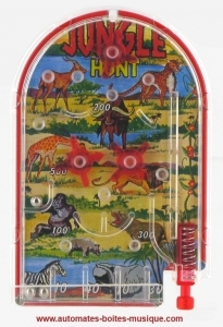 Mini flipper di piccolissime dimensioni (entra in una tasca!) sul tema della caccia in Africa.