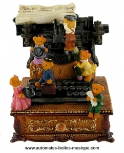 Musical automaton made of polystone with 18-note musical mechanism - Item # for this musical automaton: 14292