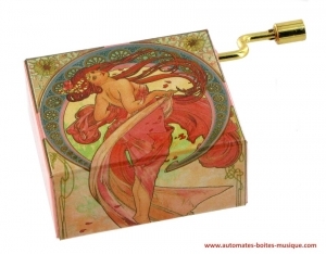 Boîte à musique à manivelle de luxe avec mécanisme musical traditionnel de 18 lames - Référence de cette boîte à musique à manivelle de la collection romantique : BAM-ROM-16