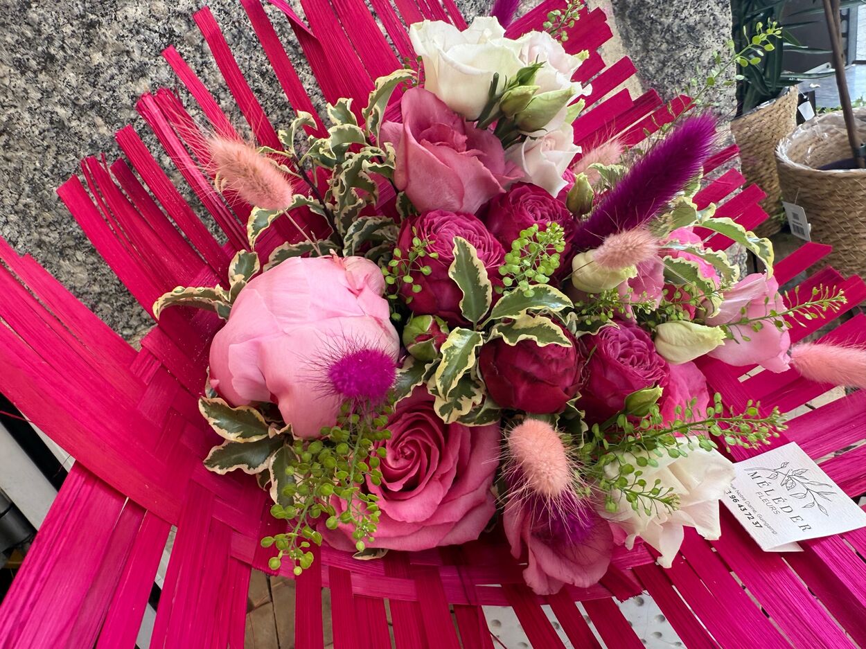Bouquet bamboo fushia
