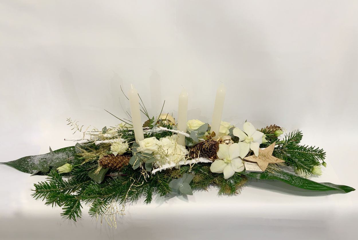 Grand Chemin de table noëlisé blanc/vert /or