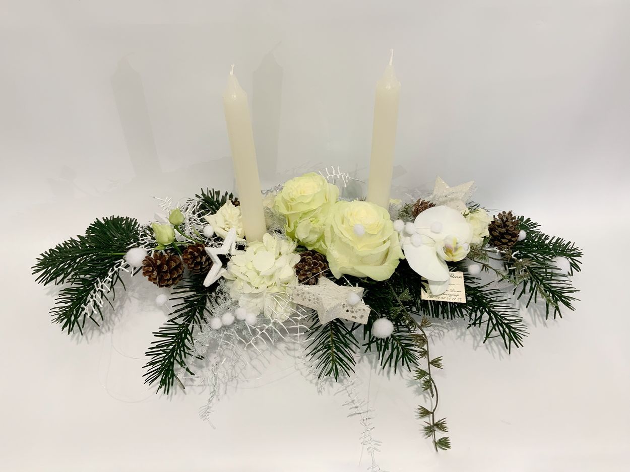 Chemin de table noëlisé blanc/vert /or