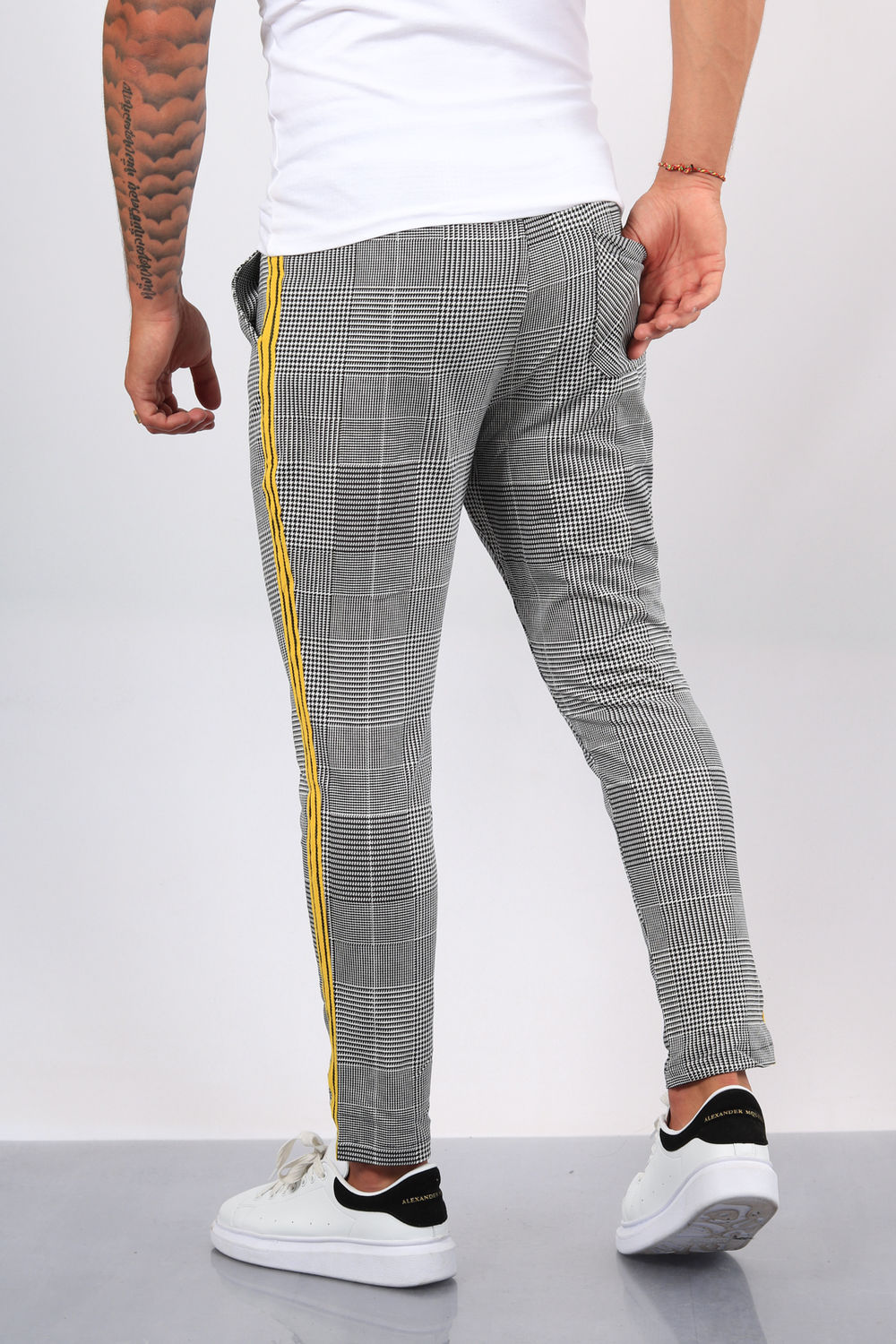 Pantalon Homme Carreaux Bande Jaune 3390