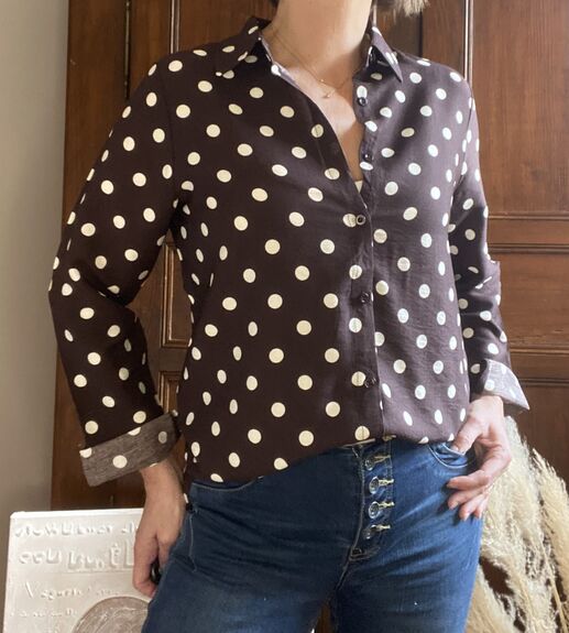 Chemise à pois choco