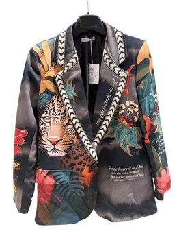 Veste Clara