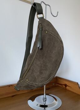 Sac banane suédine kaki