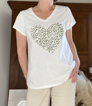 Tee-shirt coeur kaki