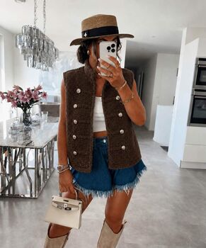 Gilet moumoute boutons choco