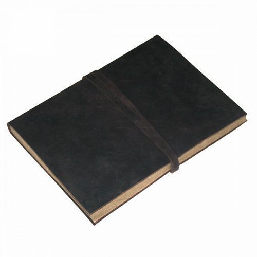Carnet en cuir routard
