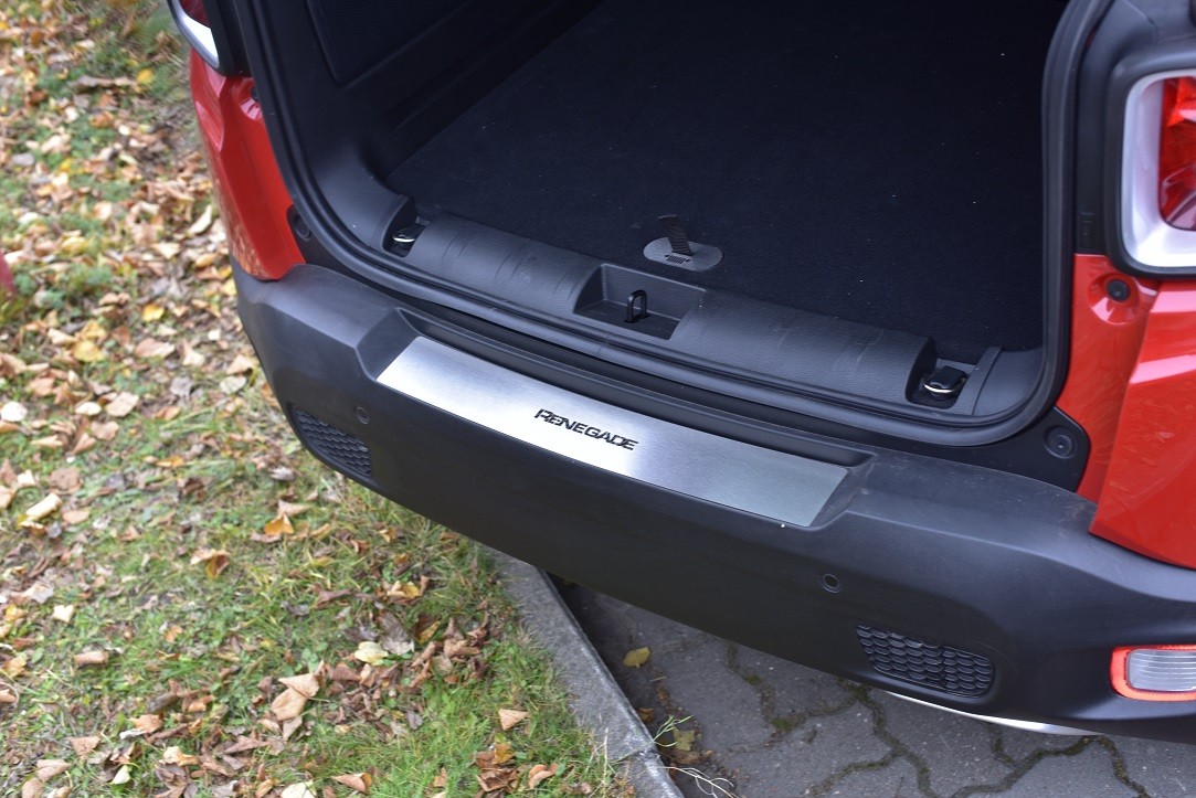 Seuil Coffre Renegade Protection Pare-chocs Arrière Jeep Renegade 2014-2024 - Inox Brillant Accessoire Jeep 2014-2024 Seuil Coffre Renegade Protection Pare-chocs Arrière Jeep Renegade 2014-2024 - Inox Brillant Accessoire Jeep 2014-2024