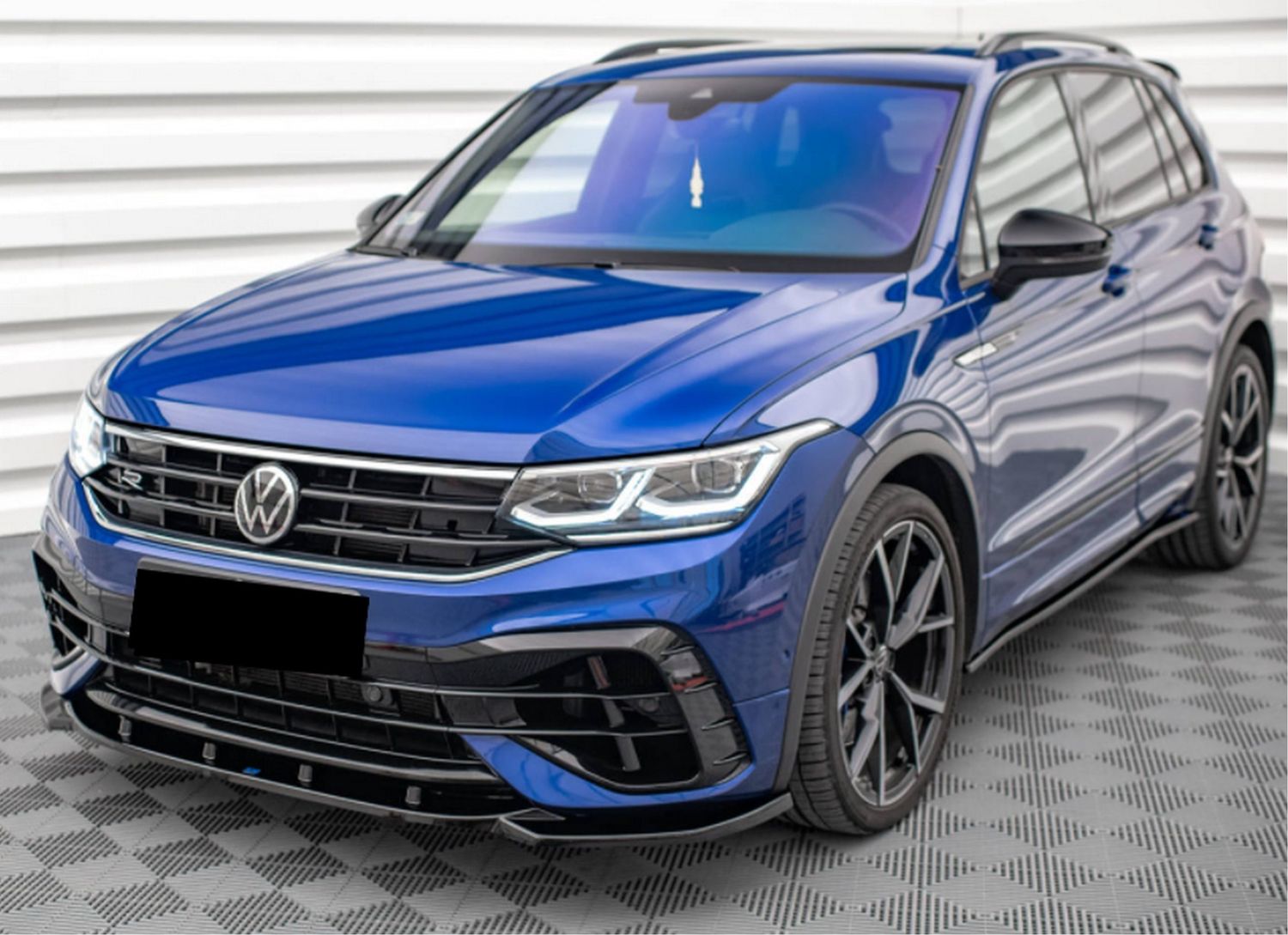 Protection De Seuil Arrière INOX Pour Volkswagen Tiguan III (CT1) 2024- Strong Edition – Baguette Pare-chocs Argent