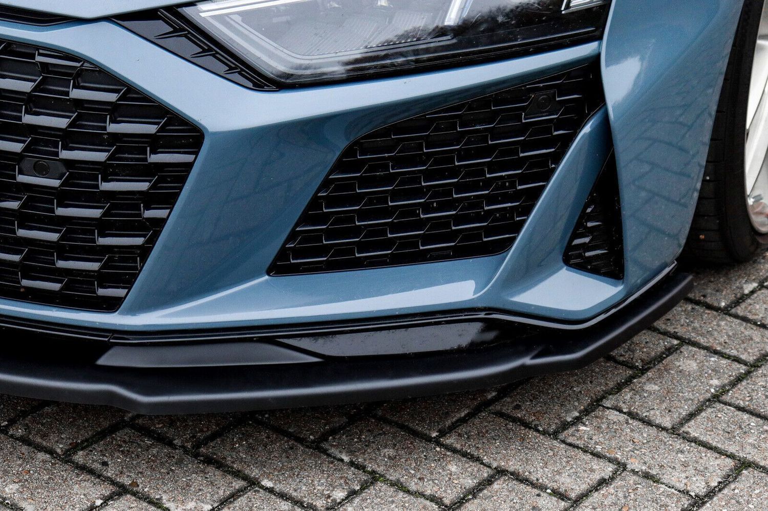 Pare-chocs Avant Droit Pour Audi R8 42 - Référence OEM 420807752C9B9 - Neuf, Origine Allemagne