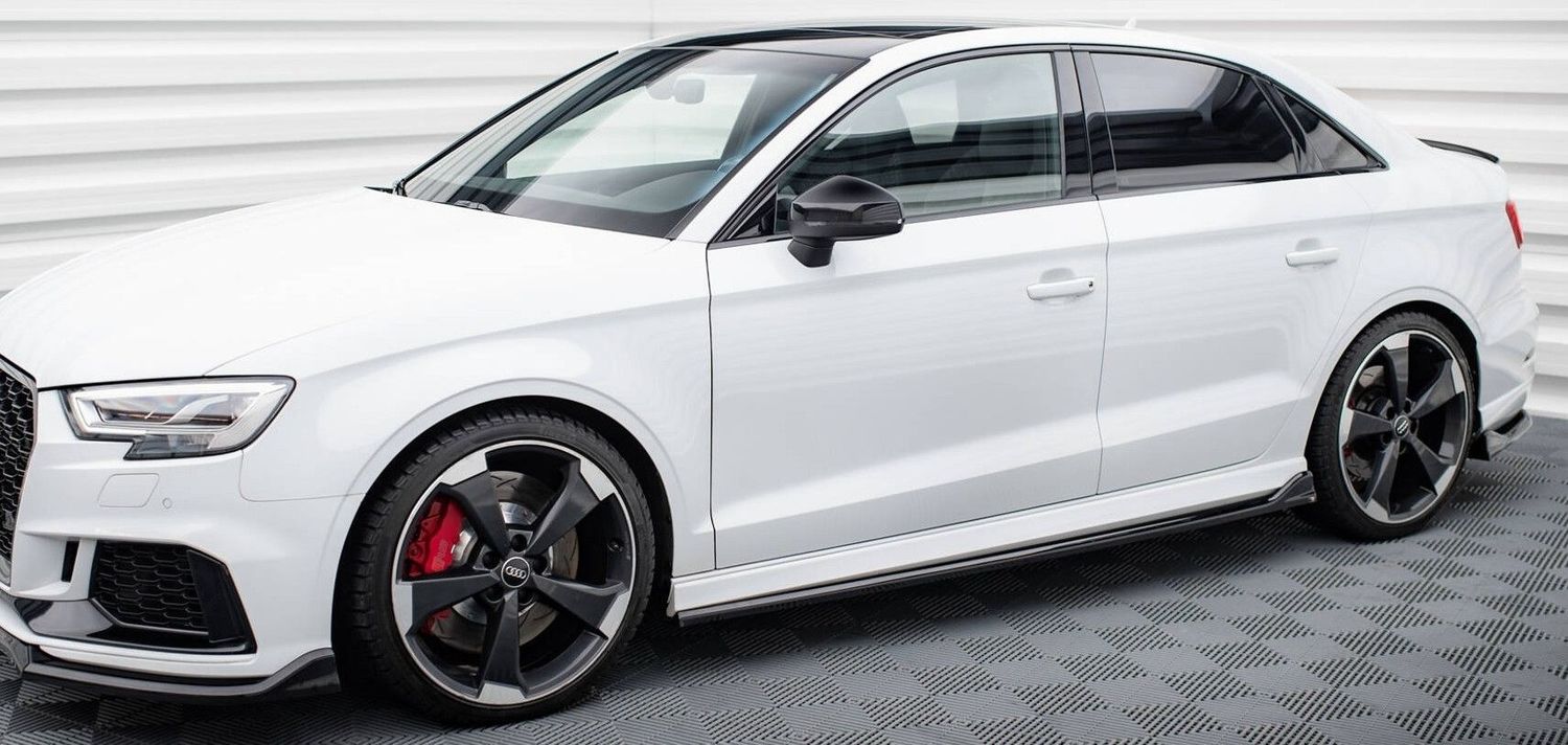 JEU DE BAS DE CAISSE (RAJOUTS EN ABS) AUDI RS3 8V LIMOUSINE PHASE