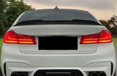 BECQUET DE COFFRE BMW SERIE 5 G30 "M PERFORMANCE CS DESIGN" SMT (2017/2023)