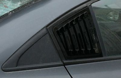 PRISES D'AIR DE VITRES ARRIERES TYPE "LOUVERS" CHEVROLET CRUZE (2009/2015)