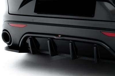 RAJOUT SPLITTER CENTRAL DE DIFFUSEUR ARRIÈRE ALFA ROMEO STELVIO STANDARD PHASE 1 (2017/2020)