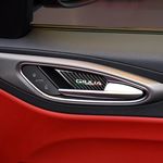 4 ENJOLIVEURS DE POIGNEES DE PORTES INTERIEURES (AVANT+ARRIERE) ALFA ROMEO GIULIA (2017/2024)