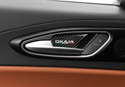 4 ENJOLIVEURS DE POIGNEES DE PORTES INTERIEURES (AVANT+ARRIERE) ALFA ROMEO GIULIA (2017/2024)