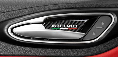 4 ENJOLIVEURS DE POIGNEES DE PORTES INTERIEURES (AVANT+ARRIERE) ALFA ROMEO STELVIO (2017/2024)