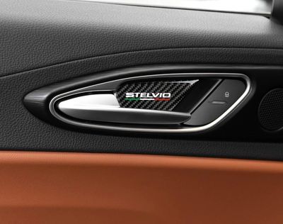 4 ENJOLIVEURS DE POIGNEES DE PORTES INTERIEURES (AVANT+ARRIERE) ALFA ROMEO STELVIO (2017/2024)